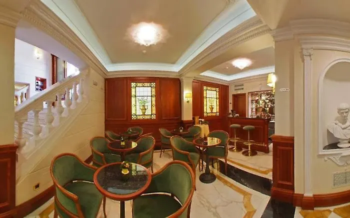 Ξενοδοχείο Barberini 4*